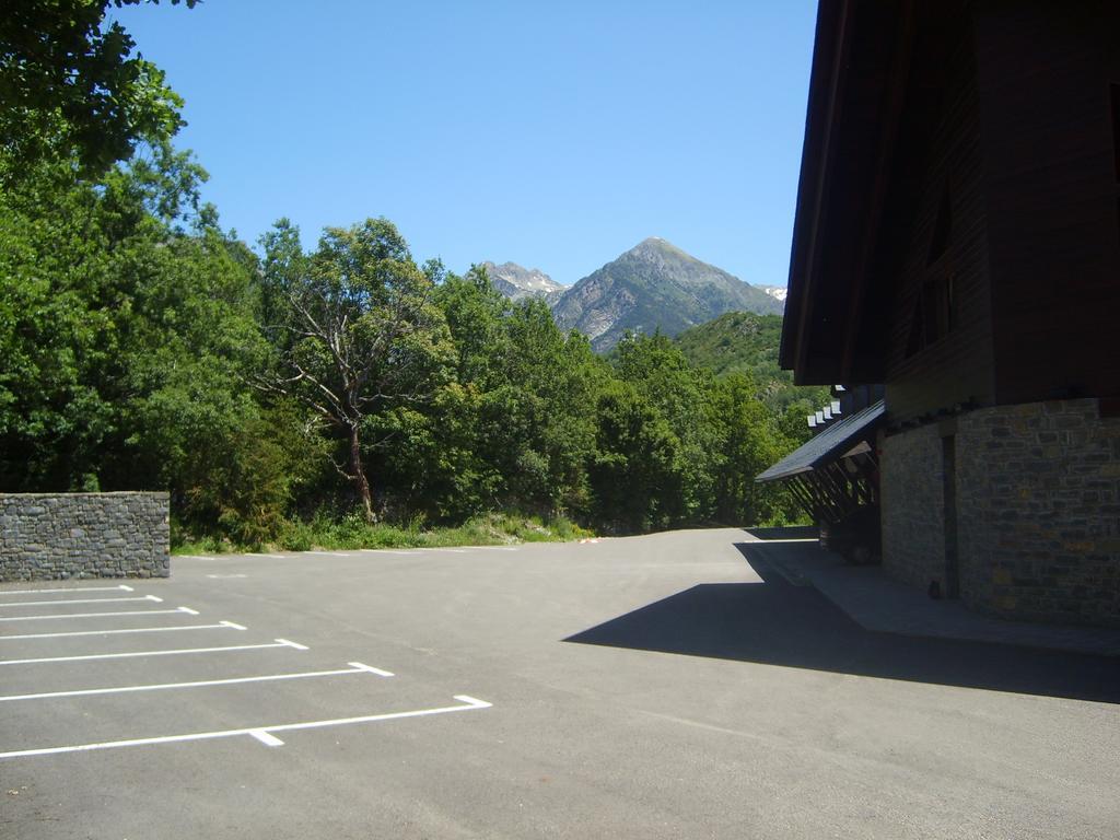 Aparthotel Bubal El Pueyo de Jaca Exterior photo