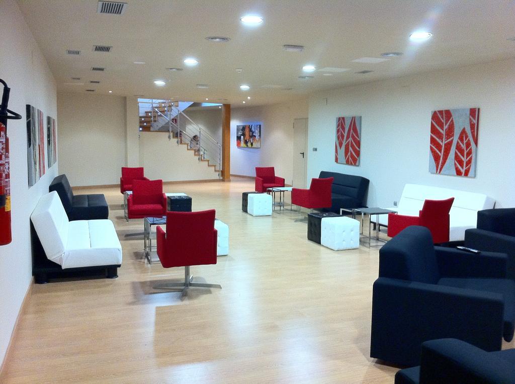 Aparthotel Bubal El Pueyo de Jaca Exterior photo