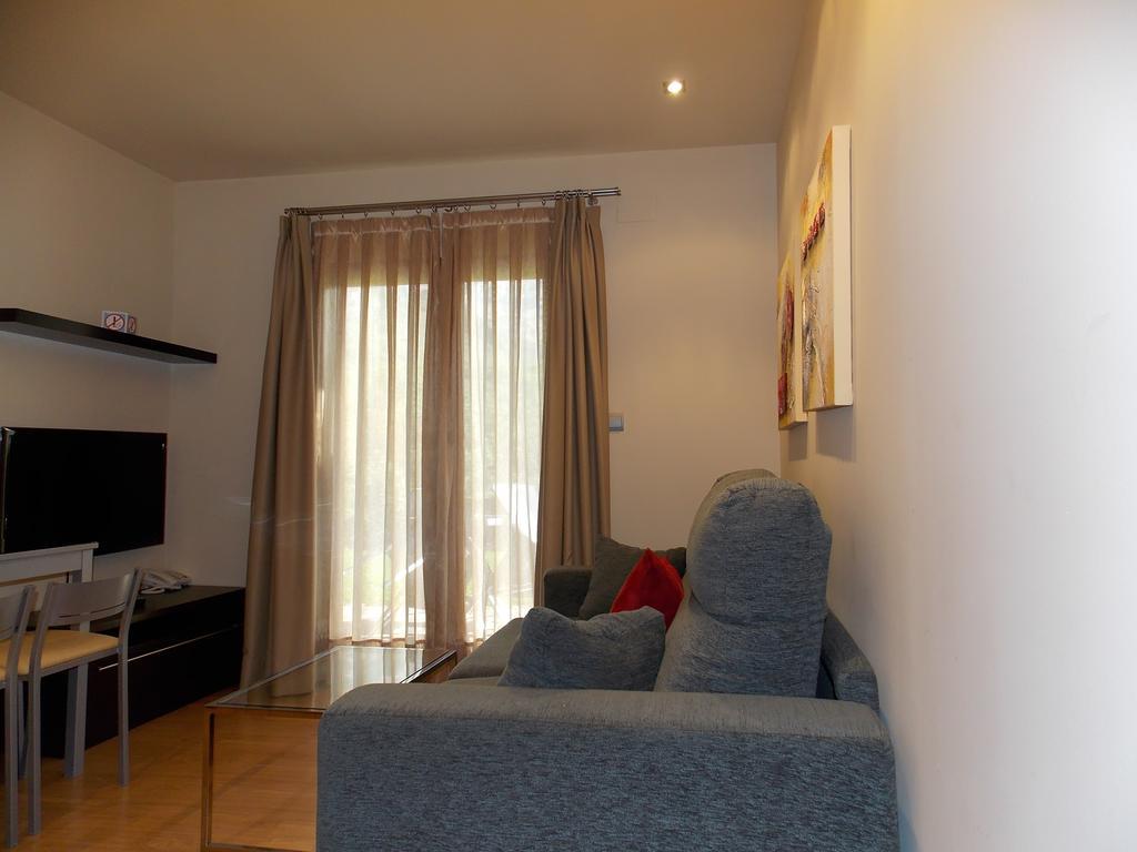 Aparthotel Bubal El Pueyo de Jaca Room photo
