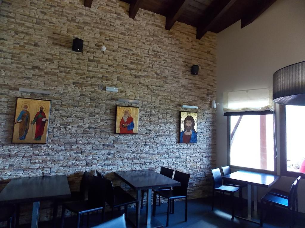 Aparthotel Bubal El Pueyo de Jaca Exterior photo